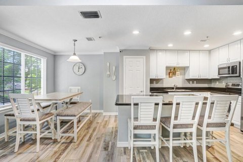 Adosado en venta en Tampa, Florida, 4 dormitorios, 211.91 m2 № 2097548 - foto 16