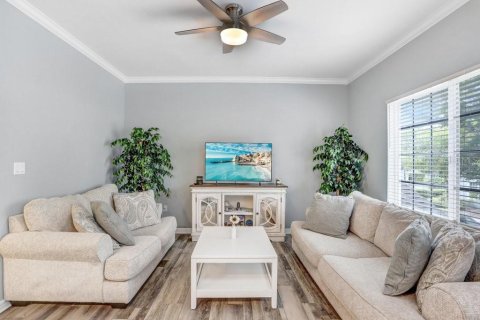 Adosado en venta en Tampa, Florida, 4 dormitorios, 211.91 m2 № 2097548 - foto 13