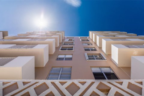 Condo in North Bay Village, Florida, 1 bedroom № 2057587 - photo 29
