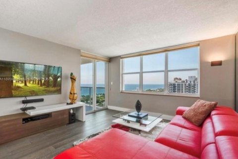 Condo in Fort Lauderdale, Florida, 2 bedrooms № 2081451