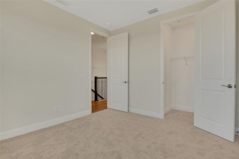 House in Sarasota, Florida 4 bedrooms, 260.96 sq.m. № 1740194 - photo 26