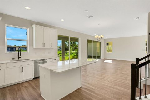 House in Sarasota, Florida 4 bedrooms, 260.96 sq.m. № 1740194 - photo 3