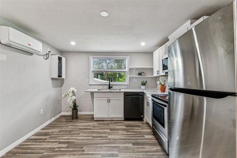 Apartment in Tampa, Florida 1 bedroom, 46.45 sq.m. № 2230389 - photo 8