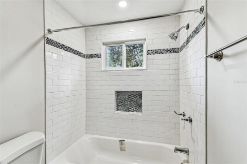Apartment in Tampa, Florida 1 bedroom, 46.45 sq.m. № 2230389 - photo 11