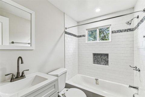 Apartment in Tampa, Florida 1 bedroom, 46.45 sq.m. № 2230389 - photo 10