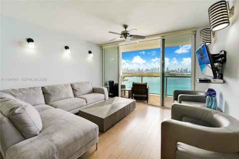 Copropriété à vendre à Miami Beach, Floride: 1 chambre, 69.68 m2 № 2026847 - photo 11