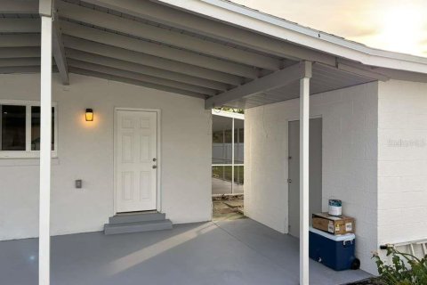 Villa ou maison à vendre à Port Charlotte, Floride: 2 chambres, 98.1 m2 № 2217862 - photo 21