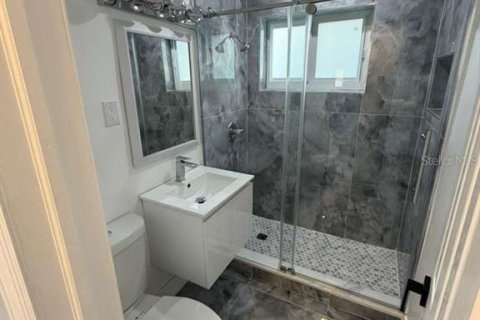 Villa ou maison à vendre à Port Charlotte, Floride: 2 chambres, 98.1 m2 № 2217862 - photo 12