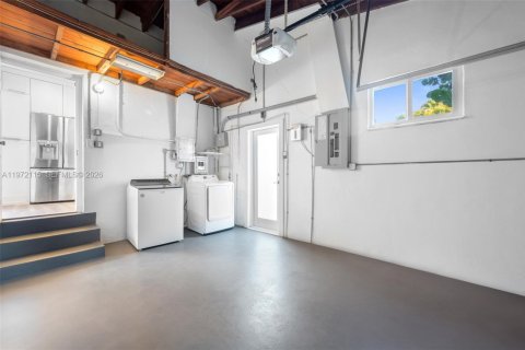 Villa ou maison à vendre à Coral Gables, Floride: 3 chambres, 168.34 m2 № 2033495 - photo 26