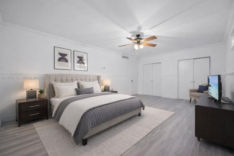 Villa ou maison à vendre à Coral Gables, Floride: 3 chambres, 168.34 m2 № 2033495 - photo 18