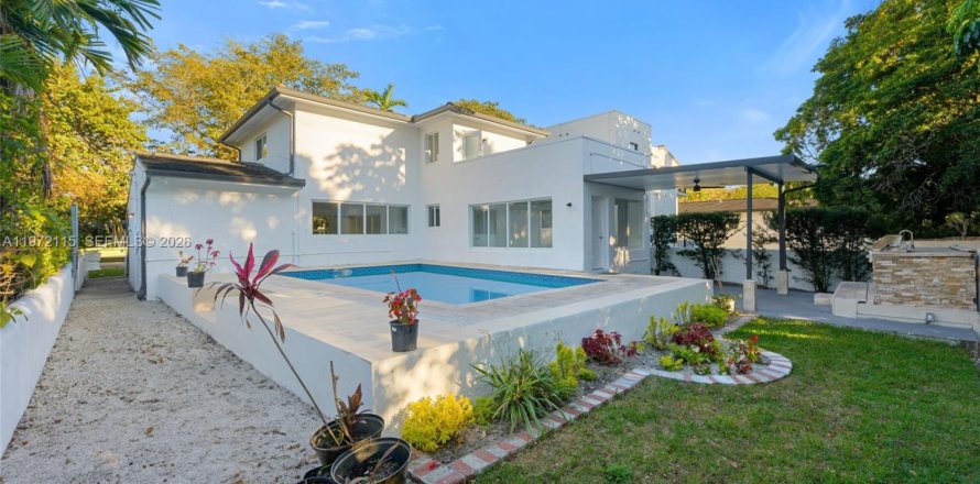 Villa ou maison à Coral Gables, Floride 3 chambres, 168.34 m2 № 2033495
