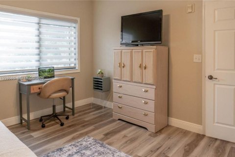 Condo in Palm Beach Gardens, Florida, 2 bedrooms  № 2064218 - photo 29