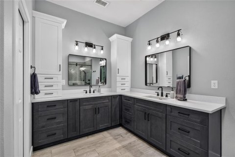 Villa ou maison à vendre à Eustis, Floride: 5 chambres, 427.16 m2 № 2422728 - photo 27