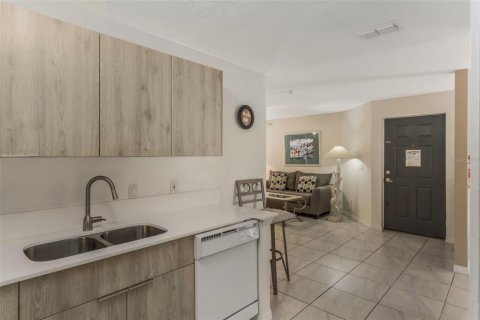 Copropriété à vendre à Kissimmee, Floride: 3 chambres, 115.66 m2 № 1883569 - photo 12