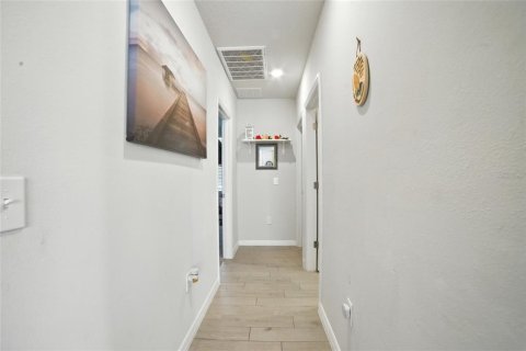 Casa en venta en Auburndale, Florida, 3 dormitorios, 154.12 m2 № 1919019 - foto 16