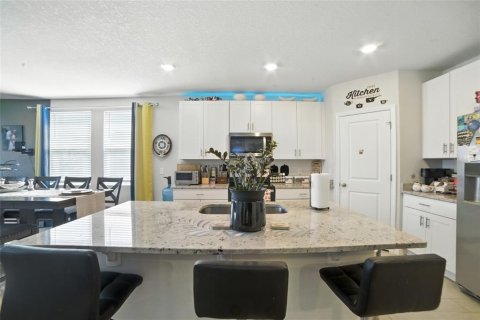 Casa en venta en Auburndale, Florida, 3 dormitorios, 154.12 m2 № 1919019 - foto 5