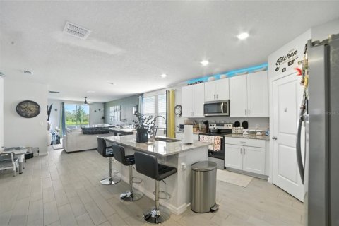 Casa en venta en Auburndale, Florida, 3 dormitorios, 154.12 m2 № 1919019 - foto 4