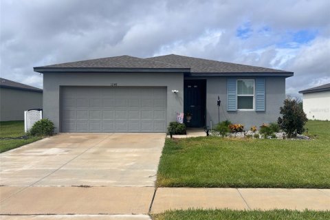 Casa en venta en Auburndale, Florida, 3 dormitorios, 154.12 m2 № 1919019 - foto 1