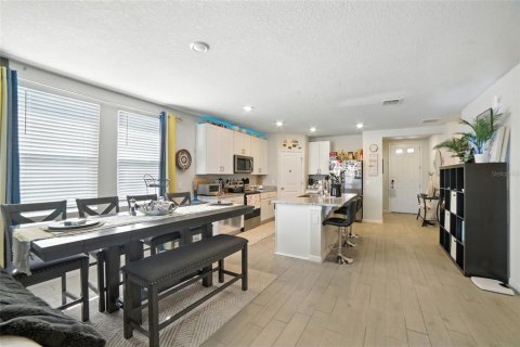 Casa en venta en Auburndale, Florida, 3 dormitorios, 154.12 m2 № 1919019 - foto 6