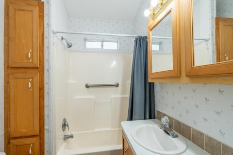 Condominio en venta en Fort MC Coy, Florida, 1 dormitorio, 54.07 m2 № 1797798 - foto 17