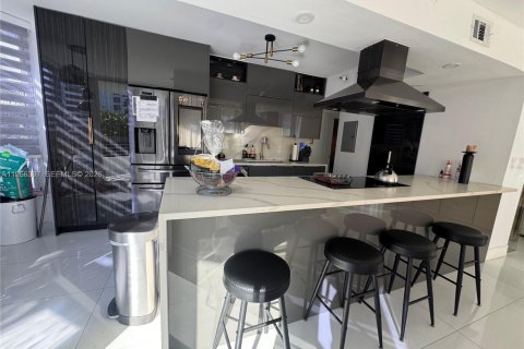 Copropriété à louer à Aventura, Floride: 2 chambres, 130.34 m2 № 2081300 - photo 5