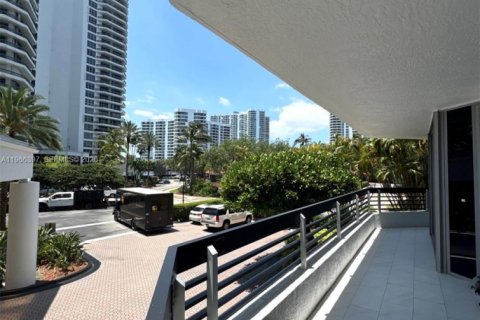 Copropriété à louer à Aventura, Floride: 2 chambres, 130.34 m2 № 2081300 - photo 20