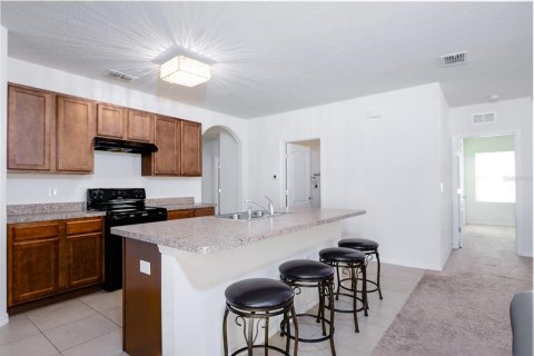 Casa en alquiler en Winter Haven, Florida, 4 dormitorios, 166.11 m2 № 1769618 - foto 16