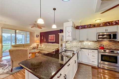 Купить виллу или дом в Клермон, Флорида 9 комнат, 174.01м2, № 2096229 - фото 20