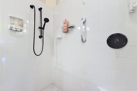 Купить виллу или дом в Клермон, Флорида 9 комнат, 174.01м2, № 2096229 - фото 27