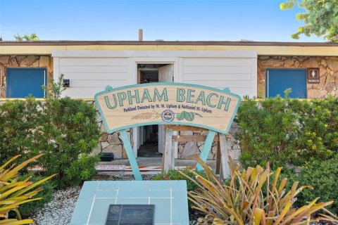 Condo in Saint Pete Beach, Florida, 1 bedroom  № 2102159 - photo 6