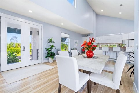 Villa ou maison à vendre à Englewood, Floride: 3 chambres, 225.38 m2 № 2341676 - photo 12