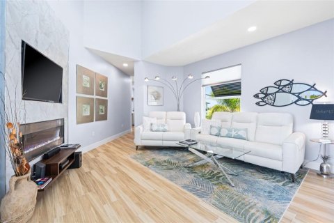 Villa ou maison à vendre à Englewood, Floride: 3 chambres, 225.38 m2 № 2341676 - photo 16