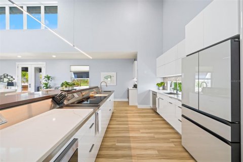 Villa ou maison à vendre à Englewood, Floride: 3 chambres, 225.38 m2 № 2341676 - photo 8