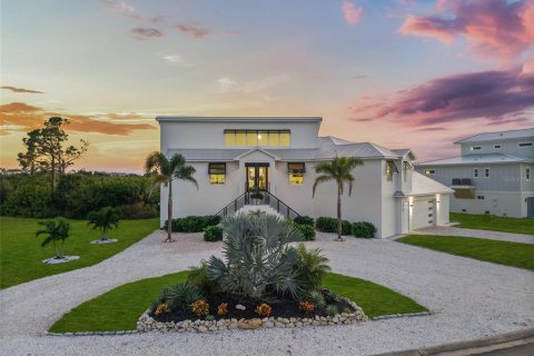 Villa ou maison à vendre à Englewood, Floride: 3 chambres, 225.38 m2 № 2341676 - photo 2