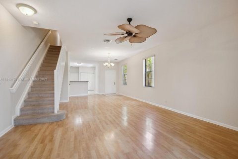 Condo in Weston, Florida, 4 bedrooms  № 1852033 - photo 6