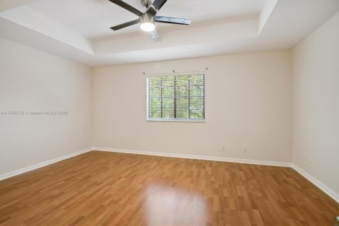 Condo in Weston, Florida, 4 bedrooms  № 1852033 - photo 11