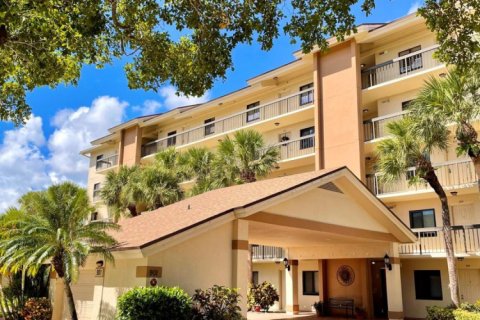 Condominio en alquiler en Jupiter, Florida, 2 dormitorios, 128.67 m2 № 1133167 - foto 1