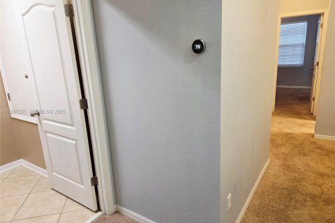 Townhouse in Orlando, Florida 3 bedrooms, 163.88 sq.m. № 1994903 - photo 24