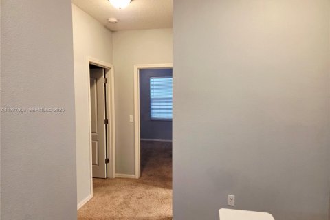 Townhouse in Orlando, Florida 3 bedrooms, 163.88 sq.m. № 1994903 - photo 25