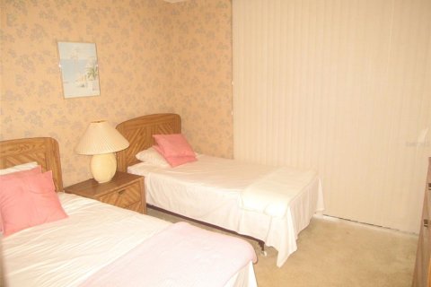 Copropriété à louer à Port Charlotte, Floride: 2 chambres, 72.74 m2 № 2104096 - photo 11