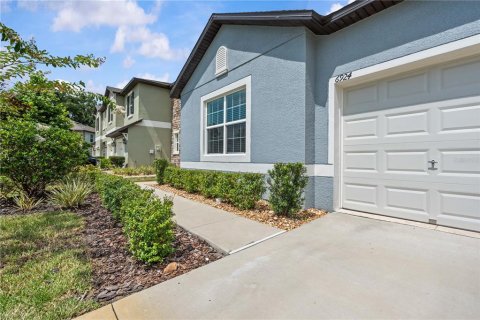 House in Zephyrhills, Florida 3 bedrooms, 142.14 sq.m. № 1831570 - photo 6