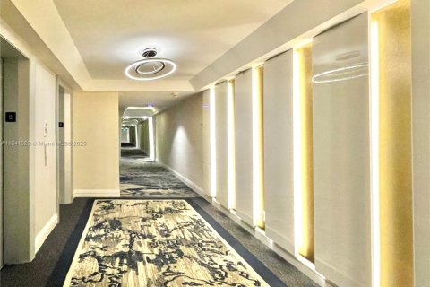 Condominio en venta en Miami Beach, Florida, 2 dormitorios, 95.69 m2 № 1939474 - foto 24
