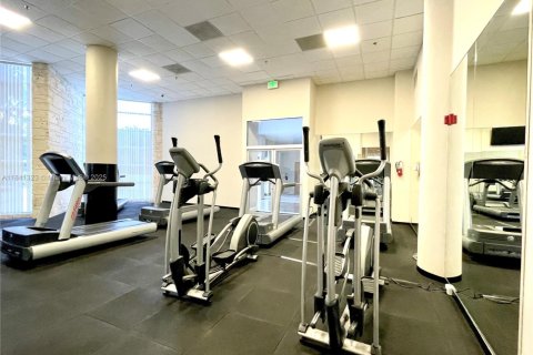 Condominio en venta en Miami Beach, Florida, 2 dormitorios, 95.69 m2 № 1939474 - foto 28