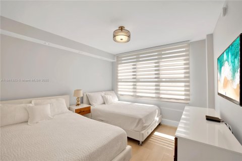 Купить кондоминиум в Майами-Бич, Флорида 2 спальни, 95.69м2, № 1939474 - фото 20