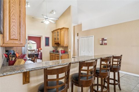 Villa ou maison à vendre à Orlando, Floride: 3 chambres, 189.89 m2 № 2209413 - photo 12