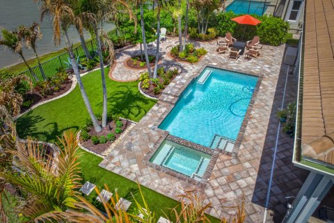 Casa en Port St. Lucie, Florida 3 dormitorios, 219.99 m2 № 2187066