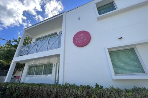 Copropriété à vendre à Miami Beach, Floride: 2 chambres, 75.81 m2 № 1985251 - photo 3