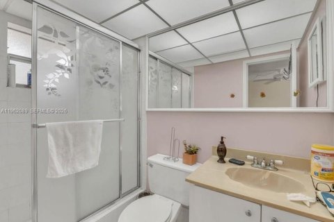Купить кондоминиум в Плантация, Флорида 2 спальни, 91.97м2, № 2091177 - фото 20