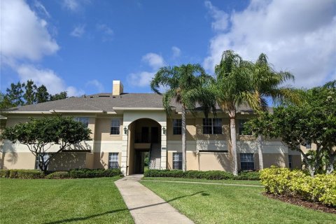 Copropriété à louer à Winter Haven, Floride: 2 chambres, 94.48 m2 № 1879546 - photo 1