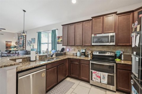Casa en venta en Sorrento, Florida, 4 dormitorios, 179.49 m2 № 1720338 - foto 14